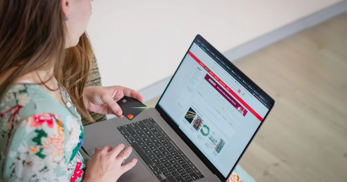 Etsy'den Alışveriş Güvenilir mi? Türkiye'ye Gönderim, Ödeme ve Gümrük
