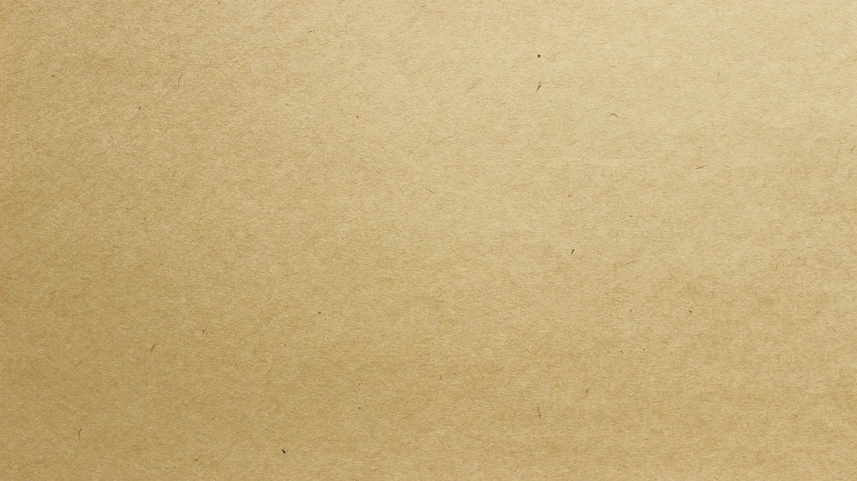 Masada karton kutular, kraft kâğıt ve koli bandıyla paketleme hazırlığı