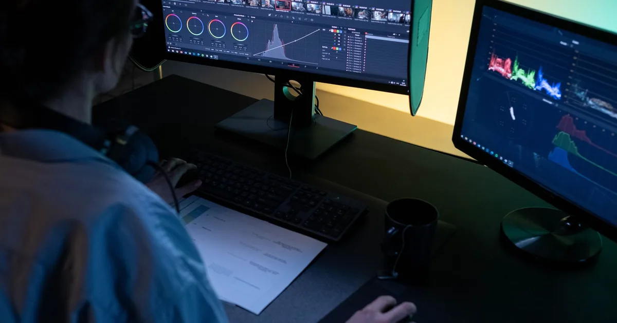 Freelance Video Editörlüğü: Kurgu Becerisini Düzenli Gelire Çevirmek