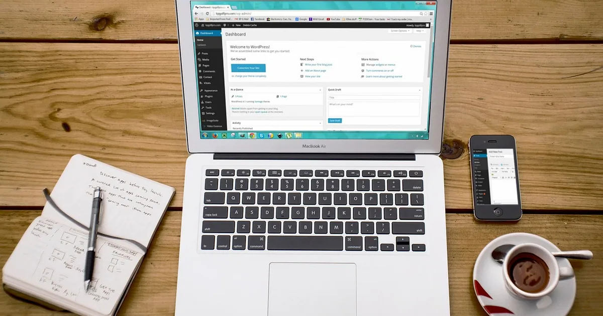 Yapay Zekâ ile Site Yapma: Ücretsiz Web Sitesi Kurmanın 3 Yolu